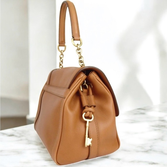 Dolce & Gabbana Padlock Leather Shoulder Bag π - Picture 8 of 16